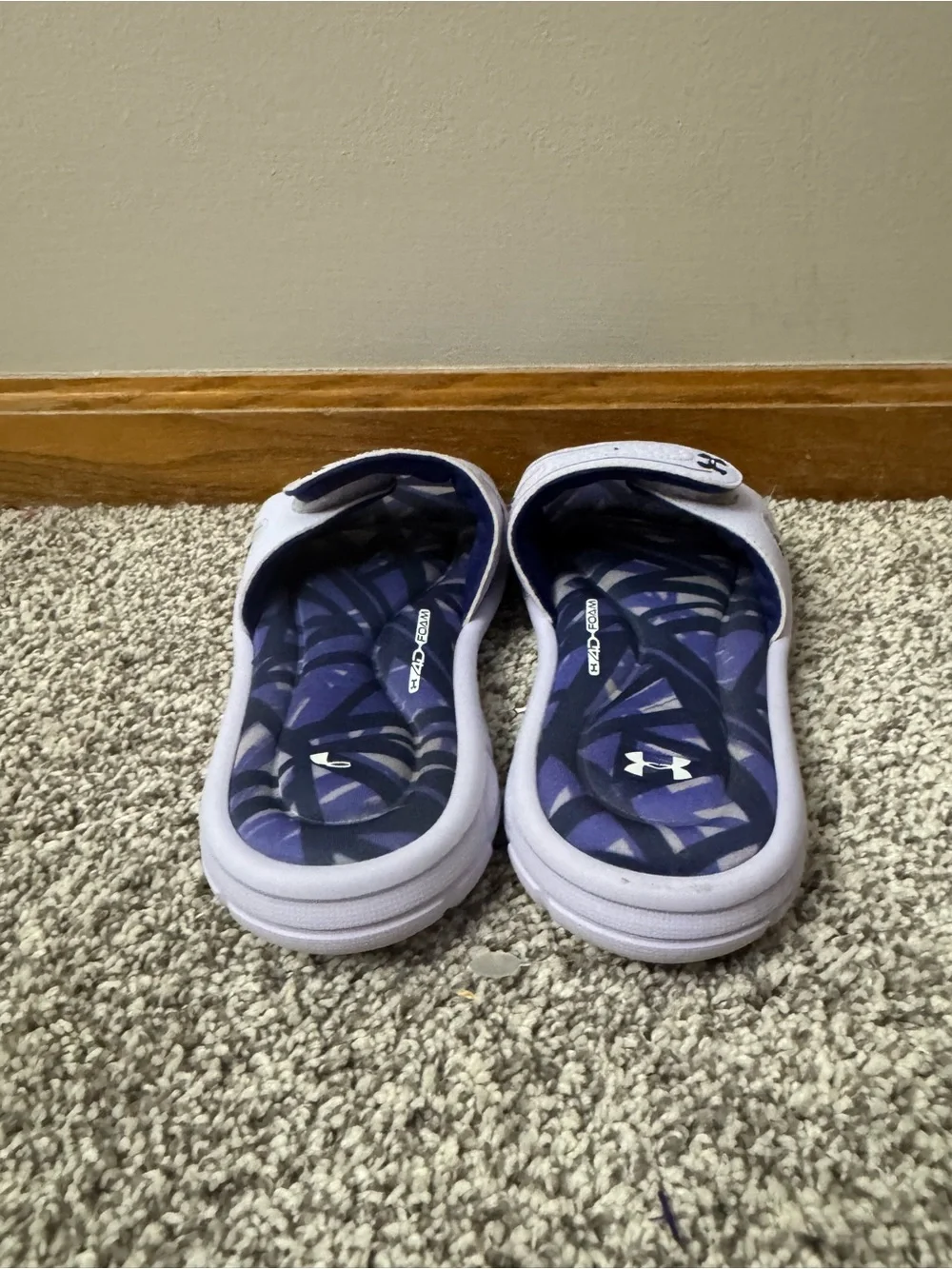 Girls Under Armour Lavender Slide Sandals Size 2